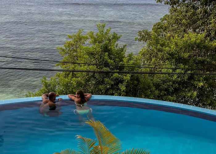 Treasure Cove Hotel & Restaurant